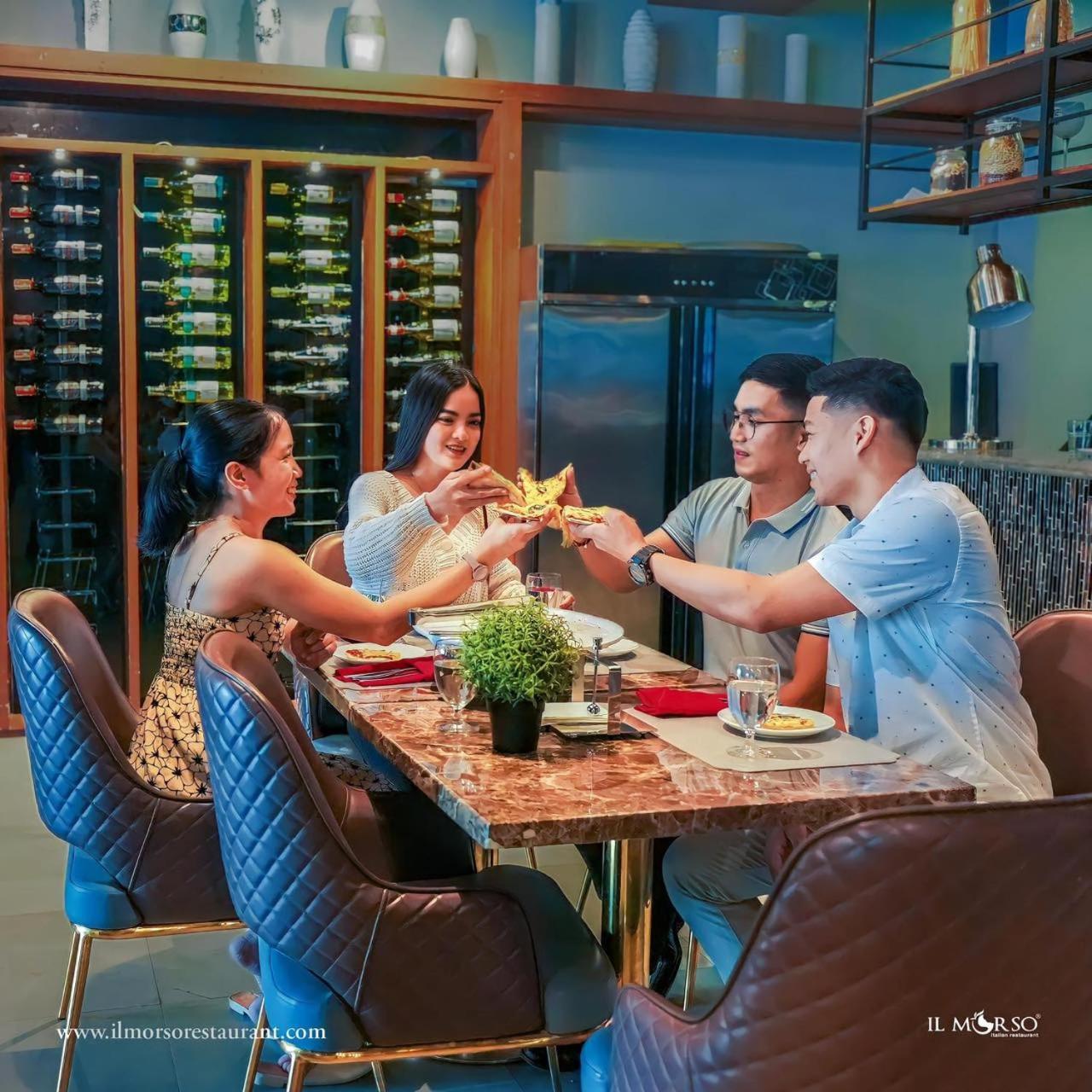 The Marison Hotel Legazpi Eksteriør bilde